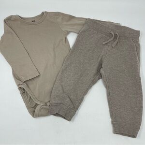 Baby 2pc H&M Light Brown Long Sleeve Onesie Heather Brown Track Pants Size 12m